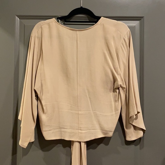 Beige  Tie up Top - Picture 3 of 3